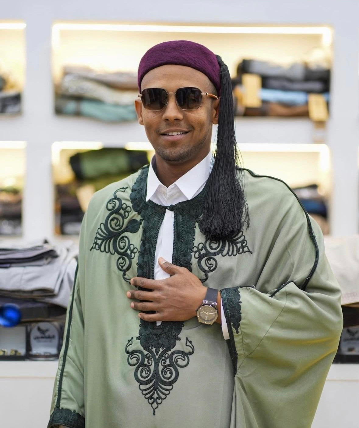 البدلة العربية المطرزة